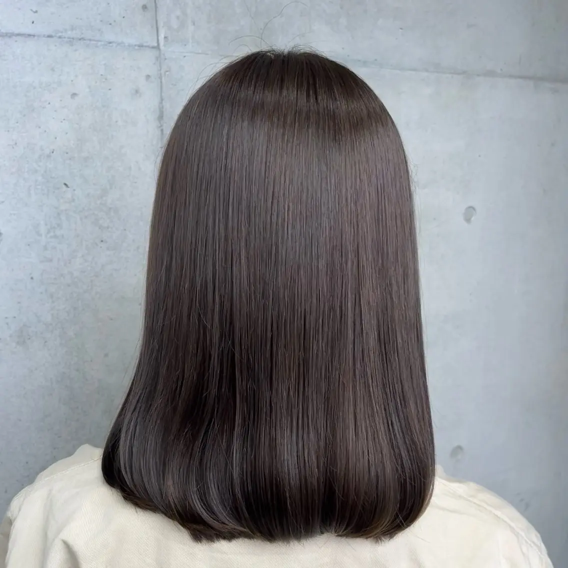 ミディアム aren ／透明感colorのヘアスタイル