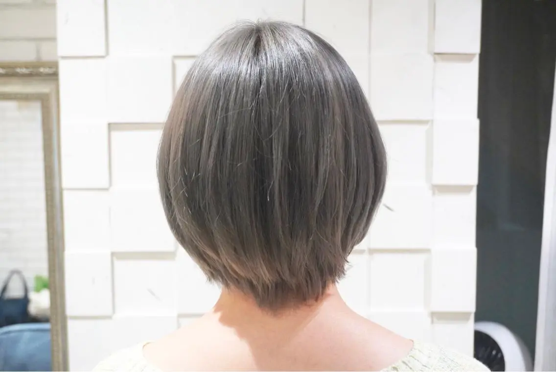 ショート カラー ショートボブ ブリーチ ボブ ショートヘア ミヤザキ ユタカのヘアスタイル