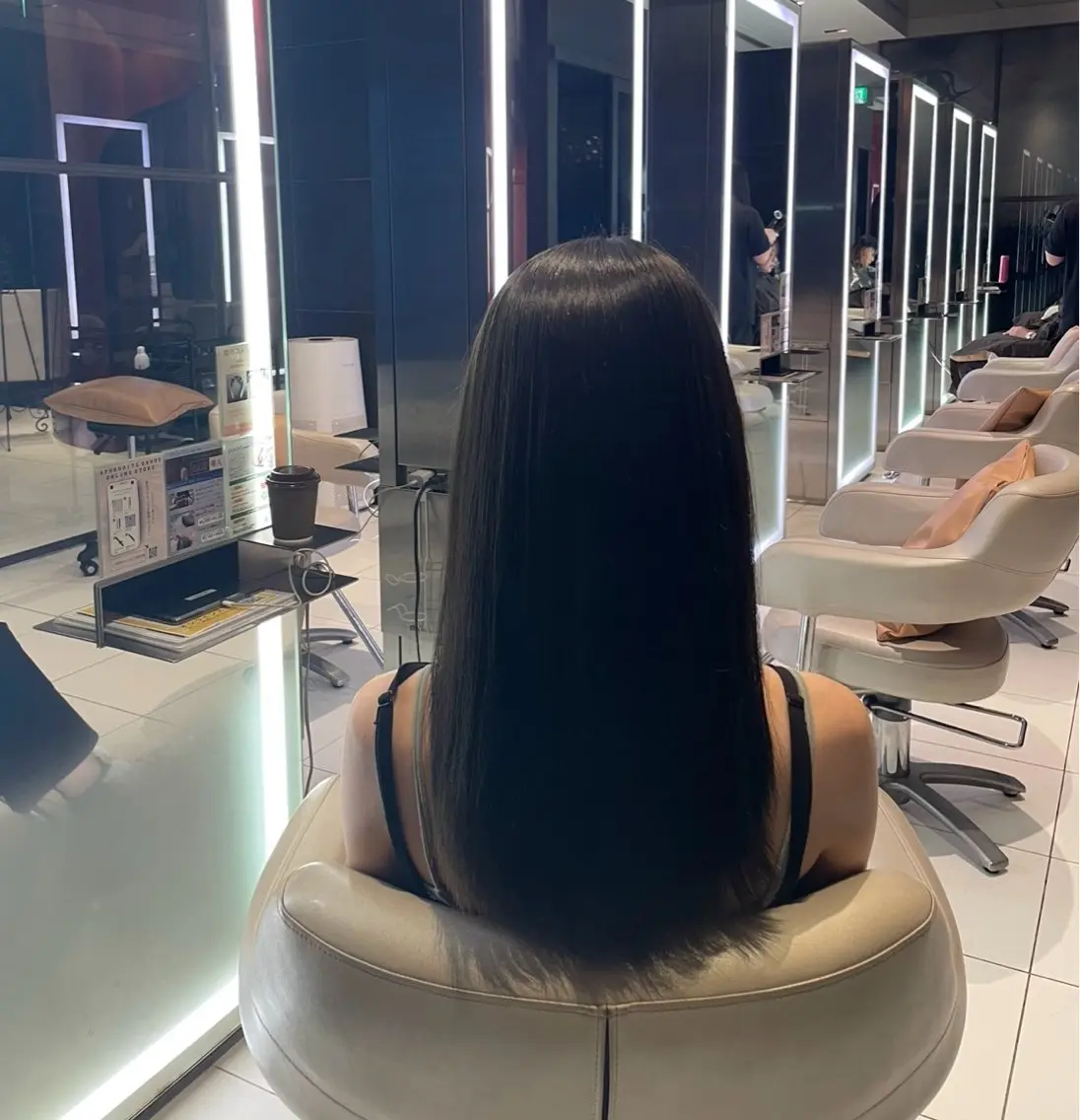 ロング ヘアカラー ゆりあ|カラーモデル 募集中🩶のヘアスタイル