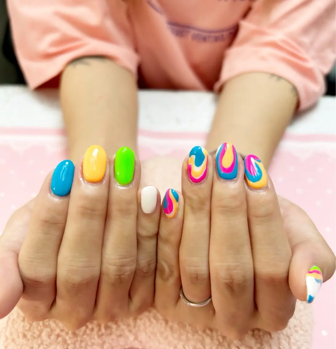 ネイル ＧＬAD グラットのネイルデザイン