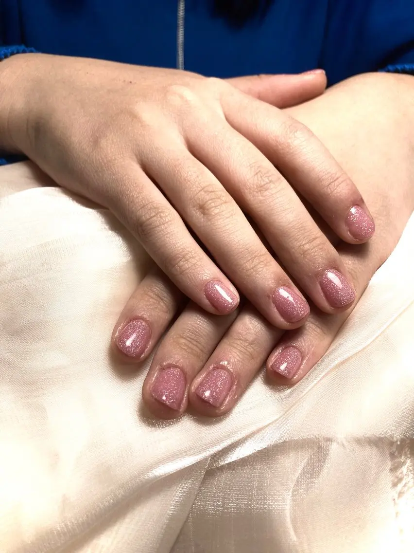 ネイル 韓国ネイル ラメ(グリッター) ワンカラーネイル ピンク ハンドネイル PLAIN nail KAZUKIのネイルデザイン