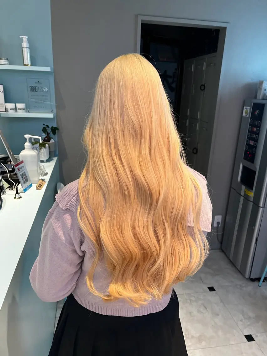 ロング カラー ヘアカラー トリートメント ブリーチカラー 🩵MIZUKIのヘアスタイル