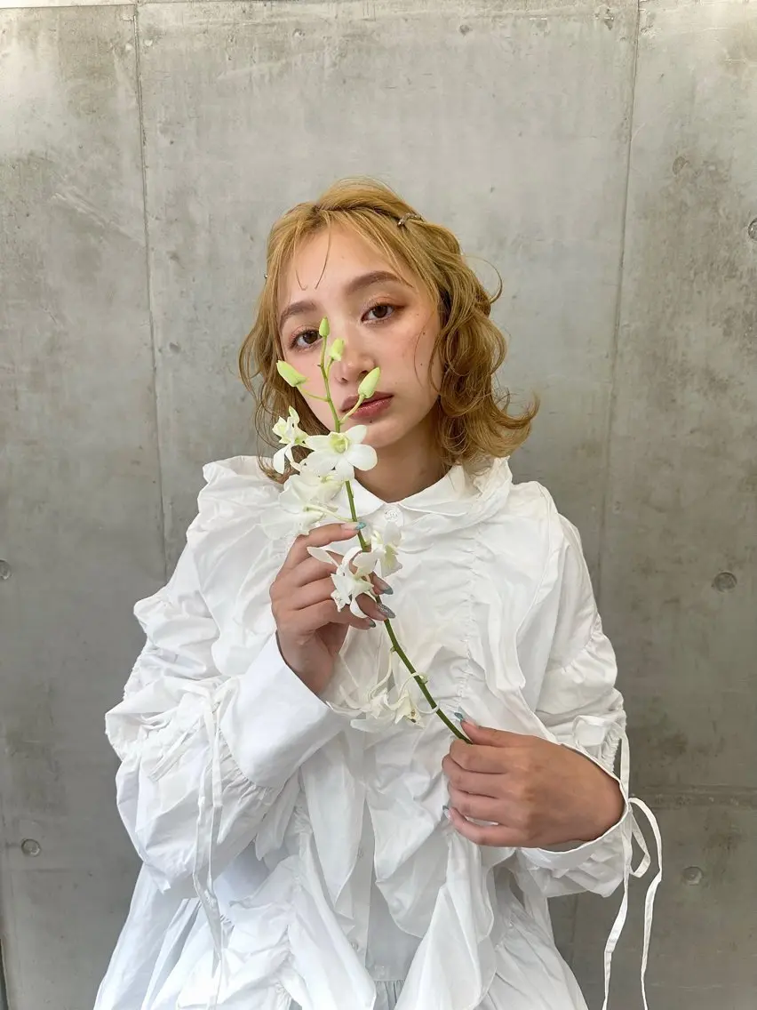 ショート カラー ベージュカラー ブリーチ ブラウンカラー ケアブリーチ グレージュ カット ヘアカラー トリートメント カットモデル募集中 ／HARUKA🎀のヘアスタイル
