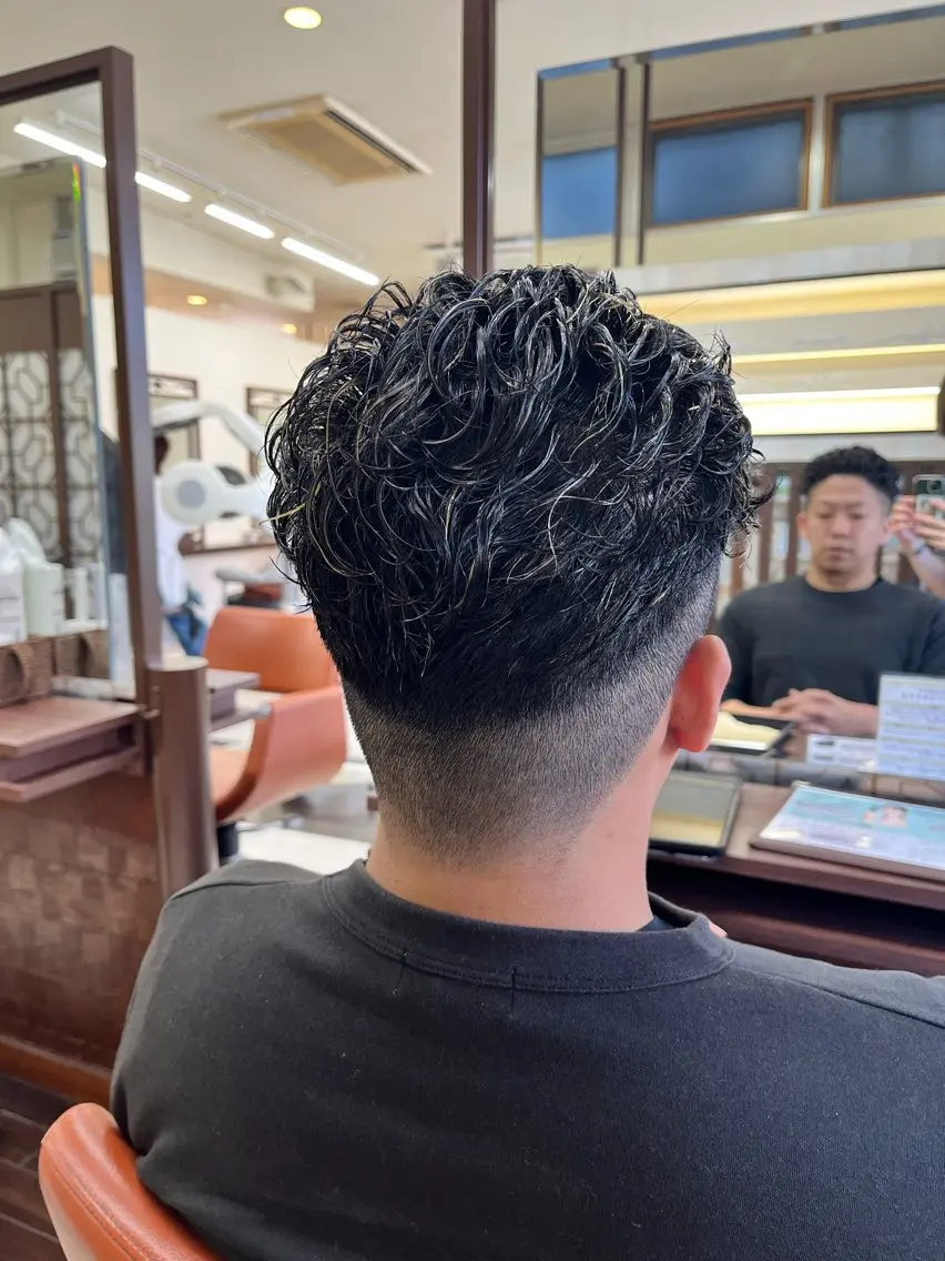 ショート パーマ メンズ メンズパーマ ニュアンスパーマ 🧊メンズ特化🧊 高木航希のヘアスタイル