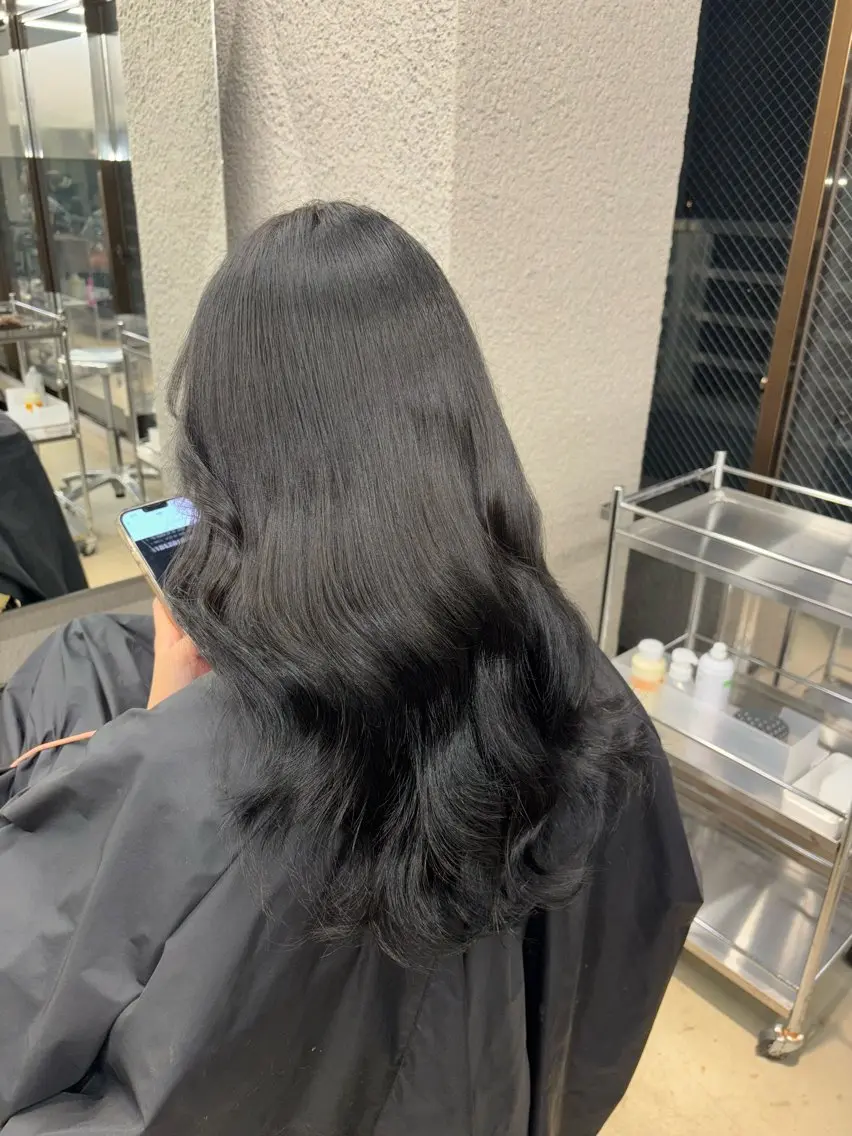 カラー ブリーチ PELEsakae さえのヘアスタイル