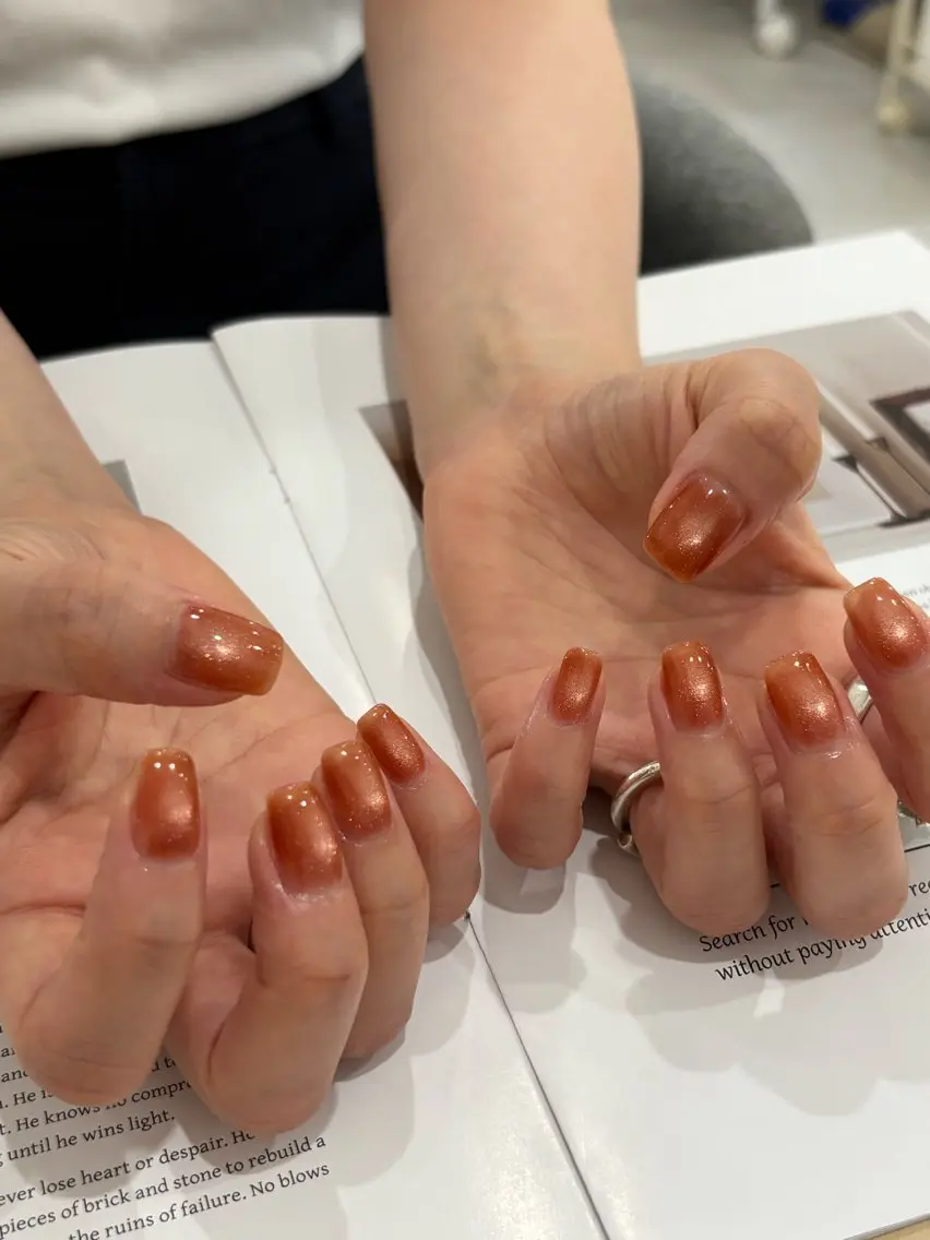 ネイル キラキラネイル オレンジ ハンドネイル HARUNOKA kotoneのネイルデザイン
