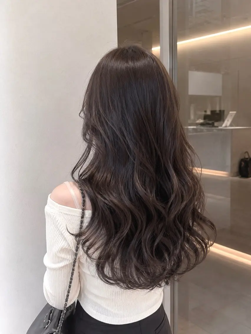 ロング カラー カット パーマ 透明感カラー ♡𝐒𝐚𝐤𝐢♡のヘアスタイル