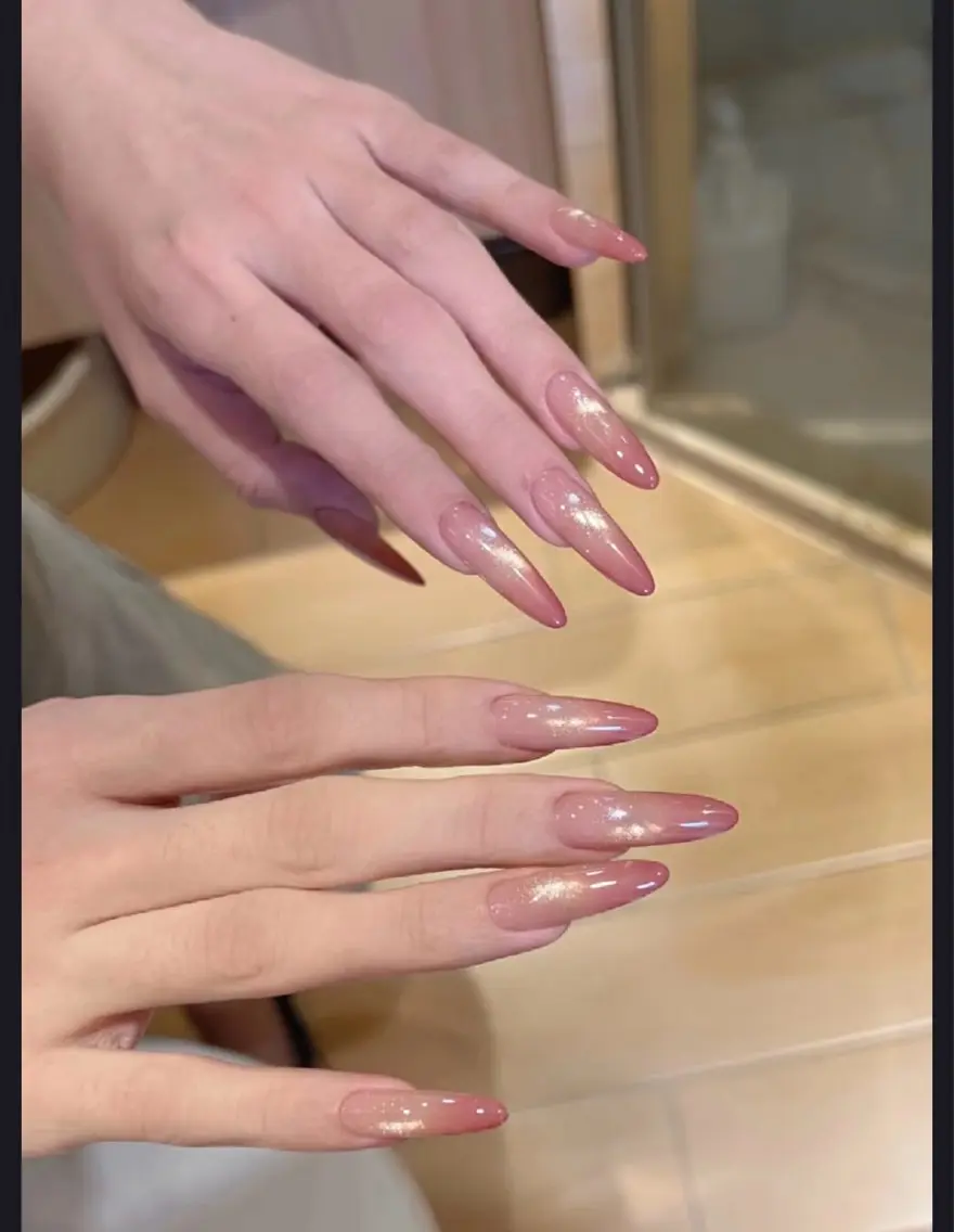 ネイル マグネットネイル ハンドネイル U.m nail salonのネイルデザイン