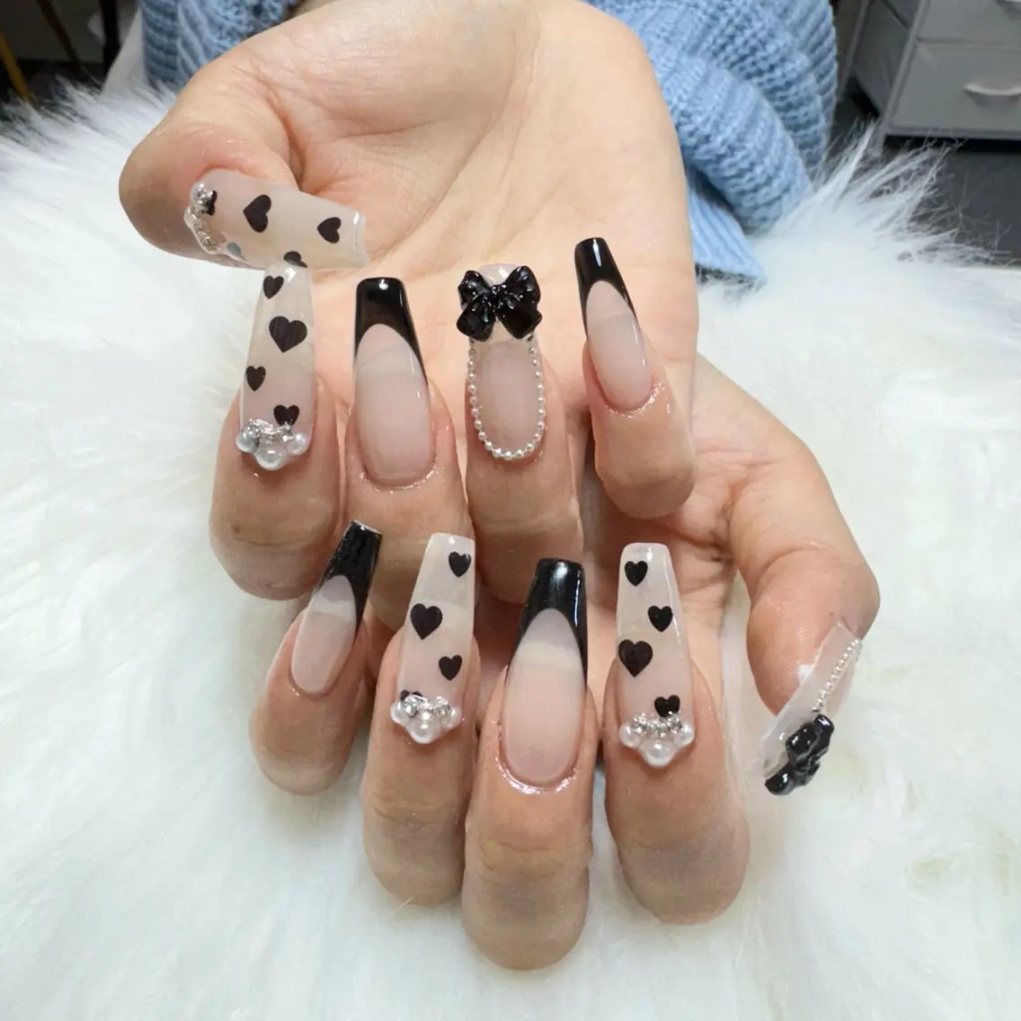 ネイル ハンドネイル 🎀nana🫧 ワンホンネイル🎀のネイルデザイン