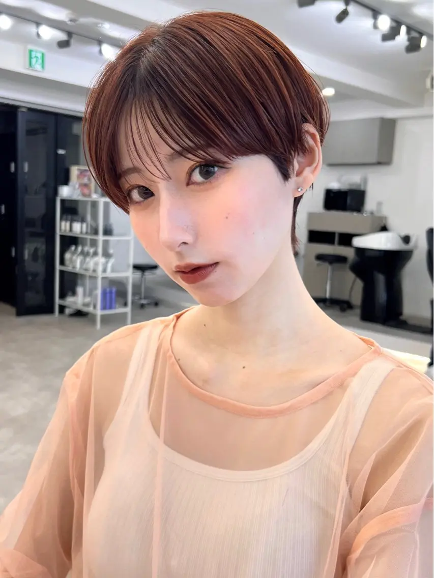 ショート カラー 切りっぱなしボブ 前下がりボブ ショートボブ 黒髪 ボブ ショート/ ボブ/今井皓のヘアスタイル