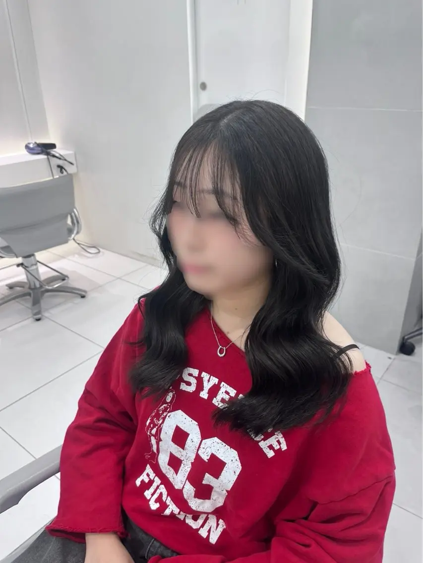 セミロング カラー ヘアカラー 高光汰一 / 新宿三丁目美容師のヘアスタイル