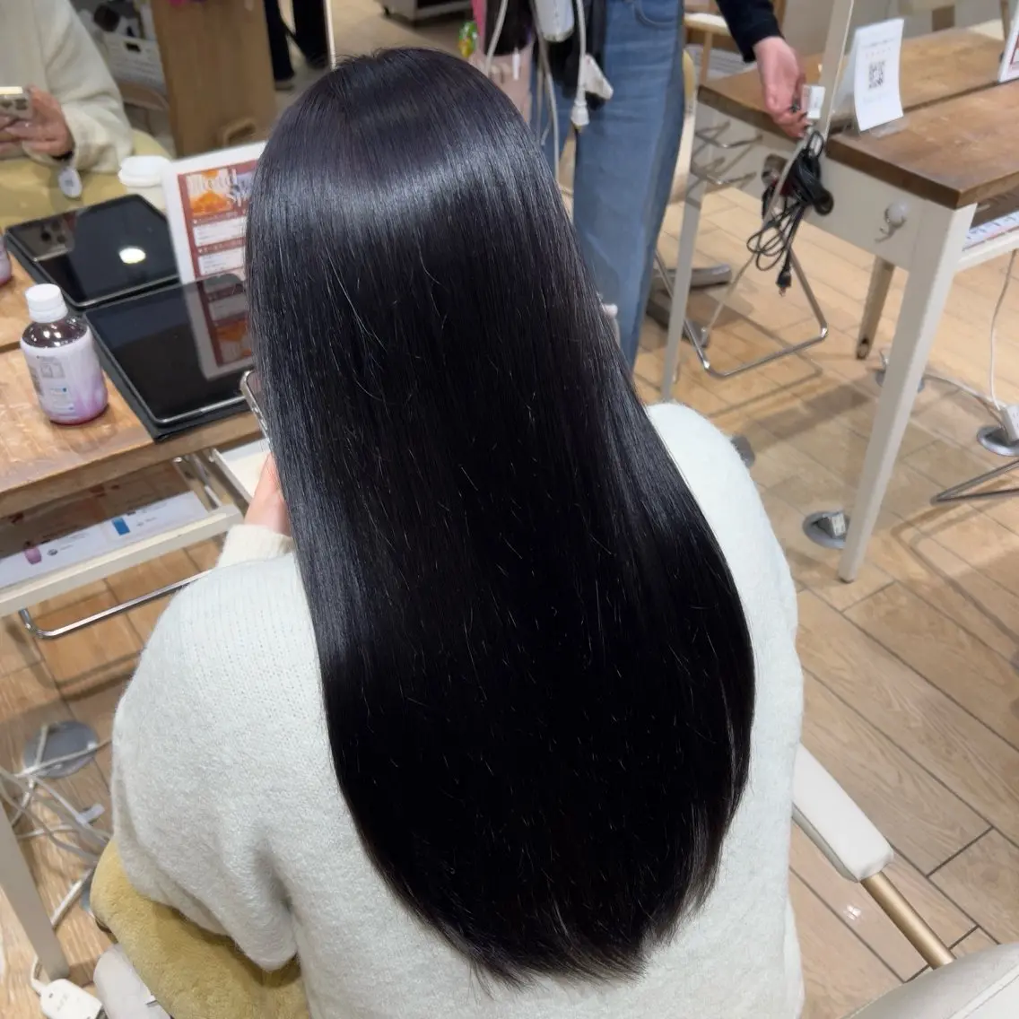 ロング カラー ヘアカラー トリートメント ヘッドスパ ブリーチなし艶カラー 🤍mikuのヘアスタイル