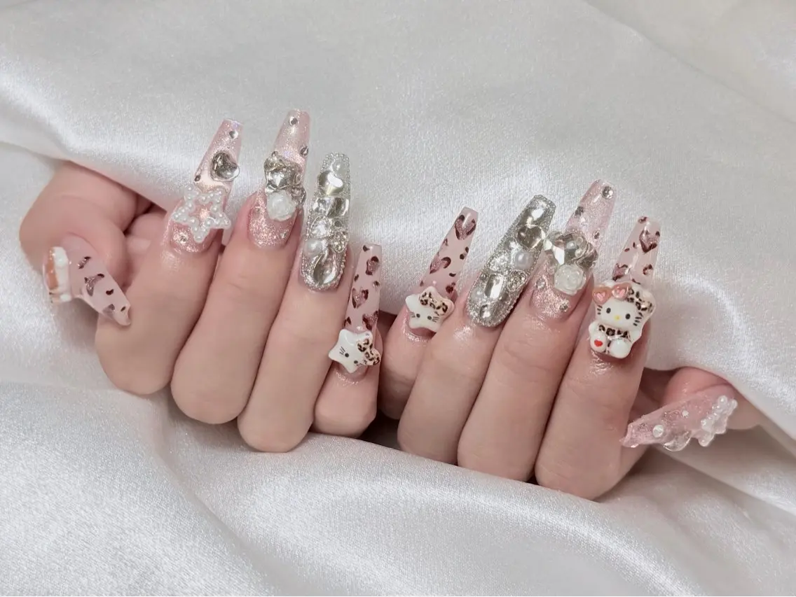 ネイル w wのネイルデザイン