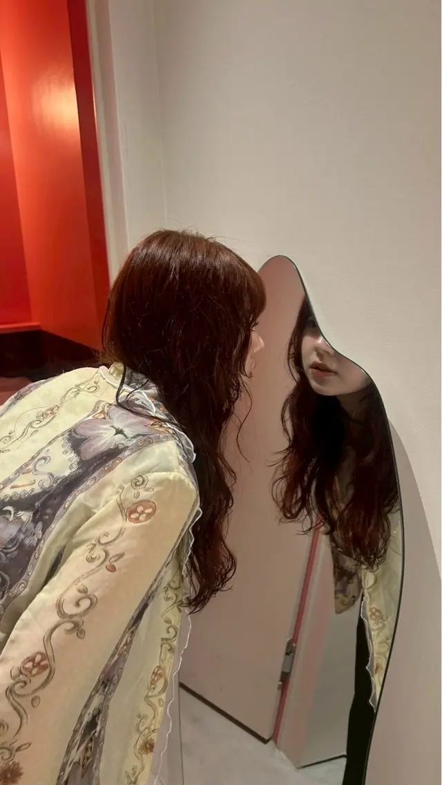 ロング カラー SEE.カシワバラ リコのヘアスタイル
