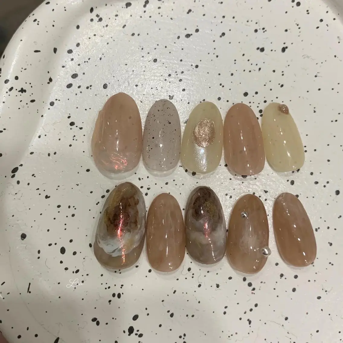 ネイル ジェルネイル パラジェル Léa nailのネイルデザイン