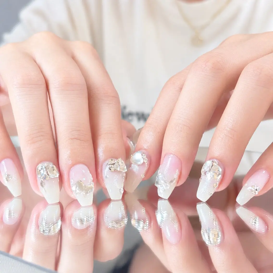 ネイル 桜ネイル 長さ出し フレンチネイル 韓国ネイル マグネットネイル ハンドネイル Kiwami nailsalonのネイルデザイン