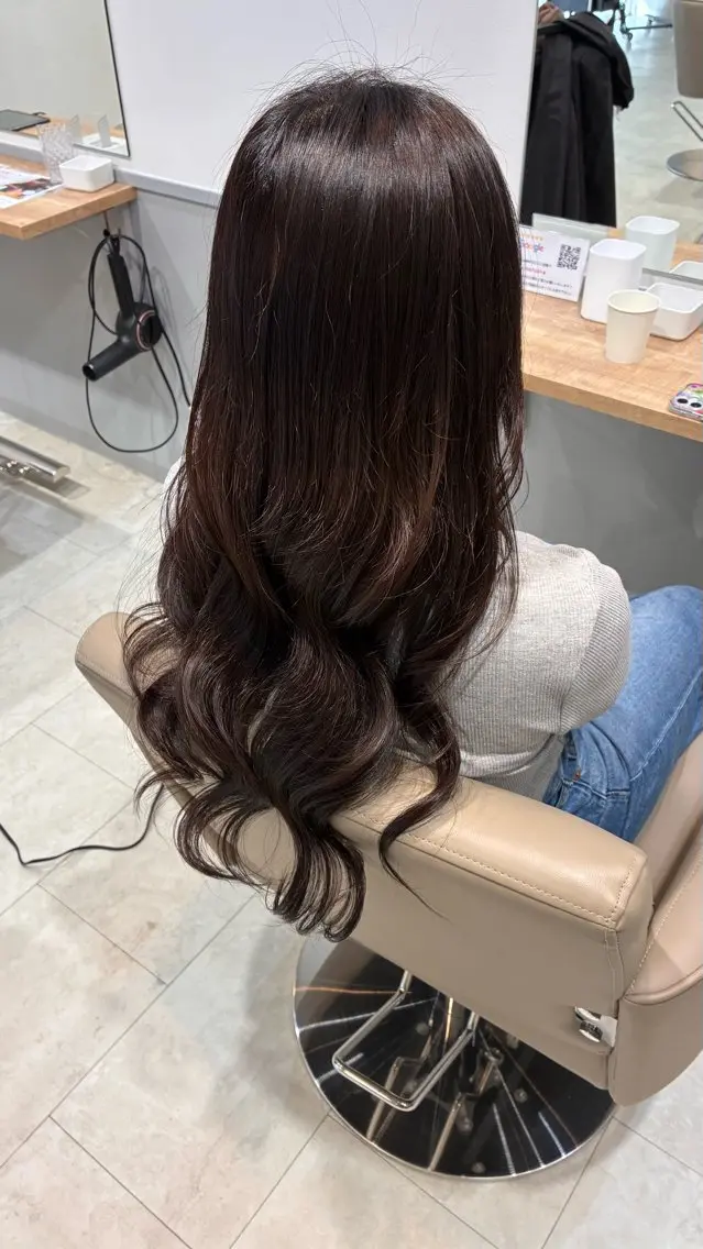 ロング カラー ブラウンカラー カシス SOUPLE. みゆうのヘアスタイル