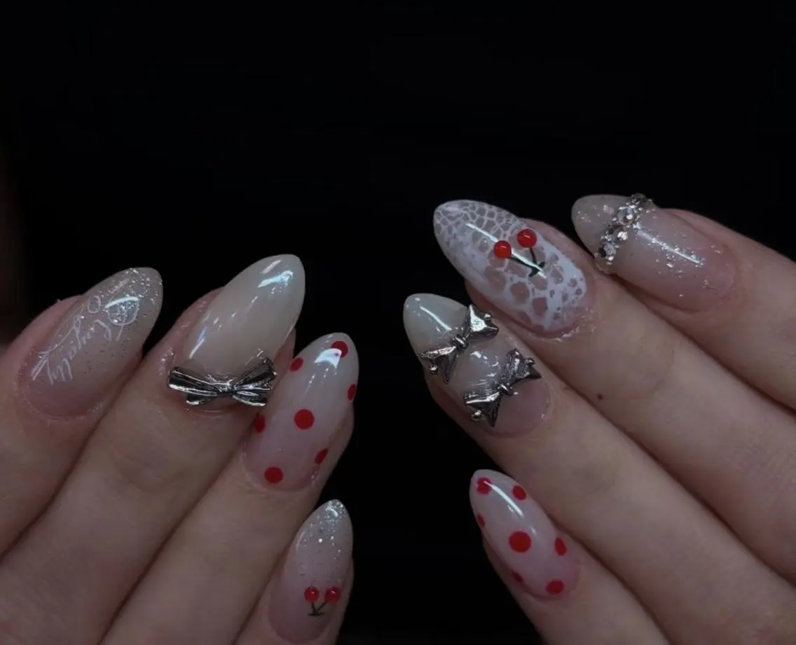 ネイル ハンドネイル TiTi Nail🫧のネイルデザイン