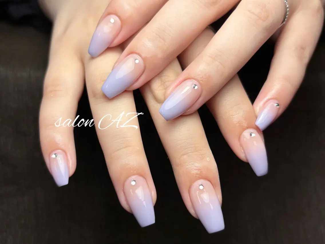 ネイル アートネイル 長さ出し フットネイル フレンチネイル ジェルネイル salon AZのネイルデザイン