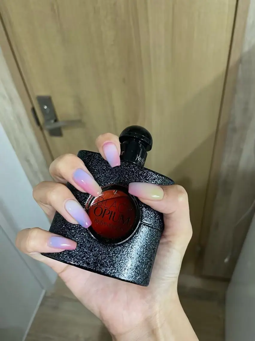 ネイル アートネイル オーロラネイル チークネイル フレンチネイル ガラスフレンチ ハンドネイル 🎀🎀YooLi Nail Salonのネイルデザイン