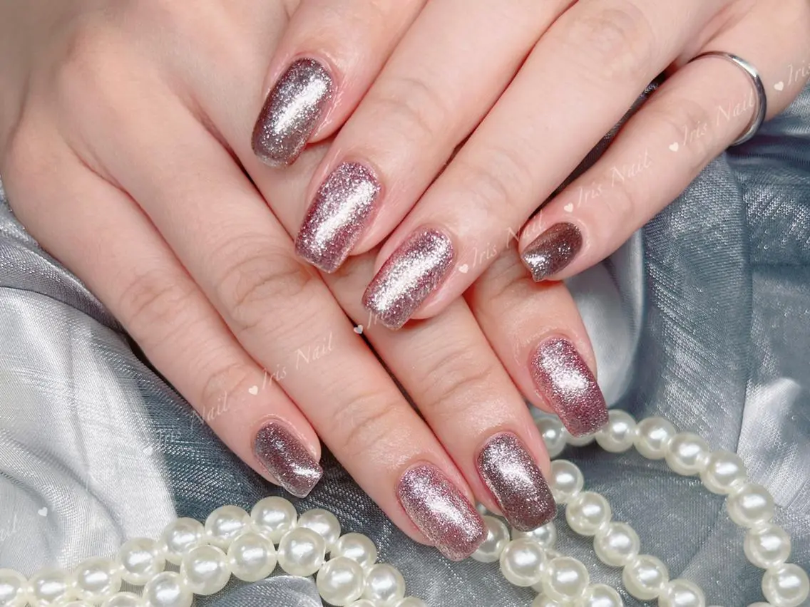ネイル キラキラネイル ラメ(グリッター) ワンカラーネイル ハンドネイル ハンドケア 🍒IRIS Nail🌸のネイルデザイン