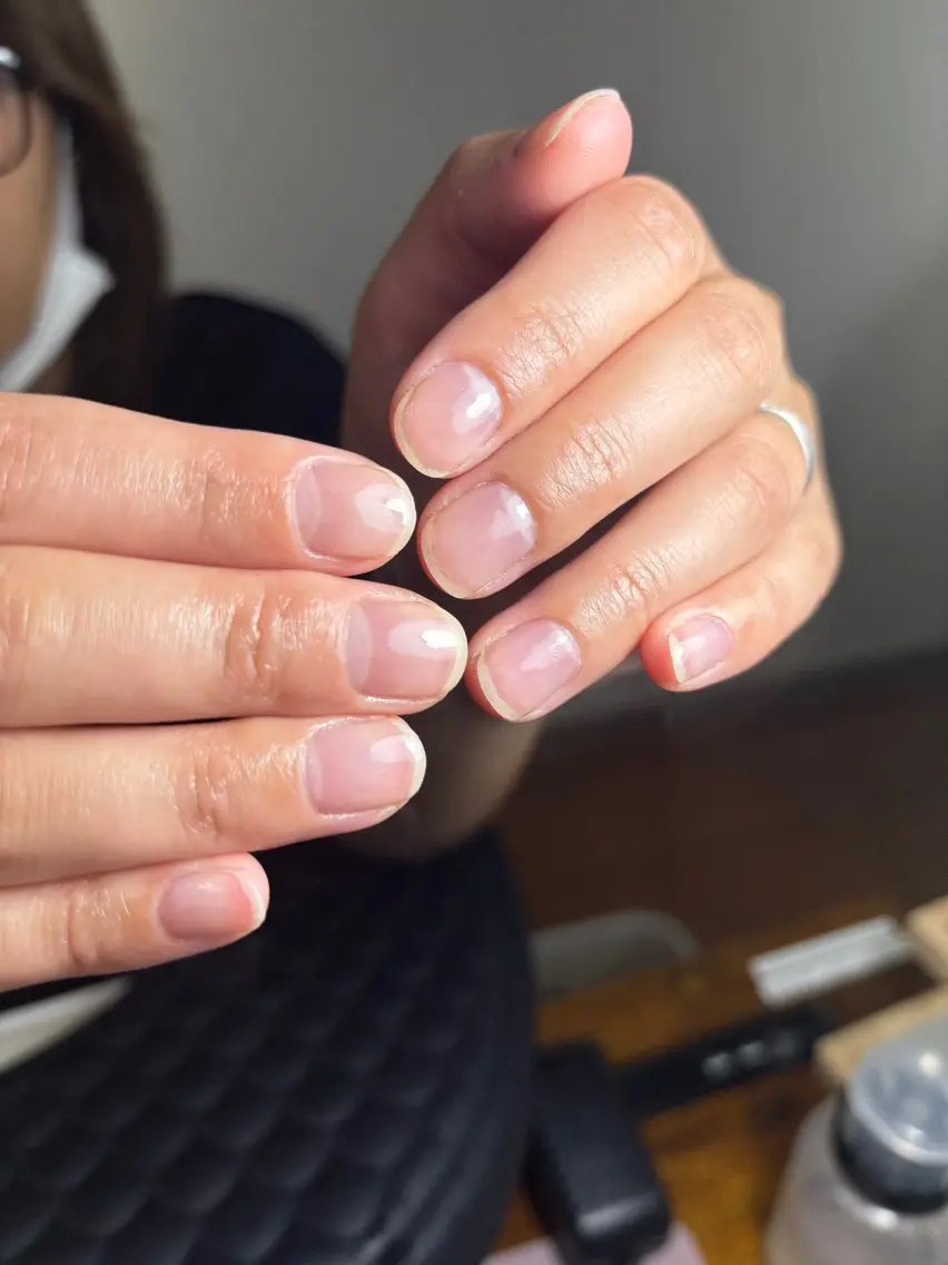 ネイル ブラウン チークネイル 桜ネイル 長さ出し フットネイル ハンドケア XIINH NAIL SALONのネイルデザイン