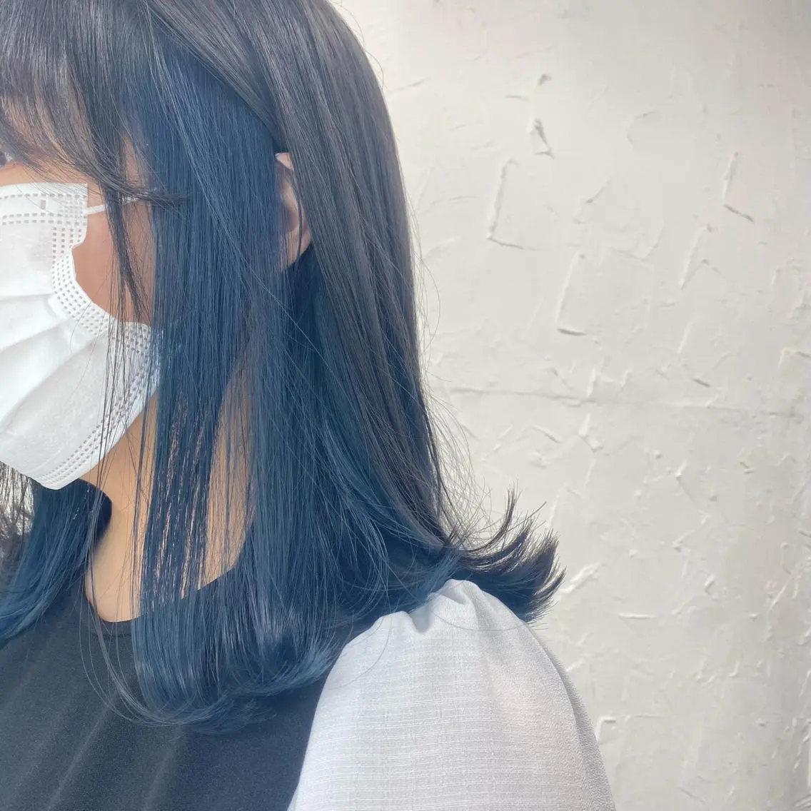 ミディアム カラー バレイヤージュ ミストバング ベージュカラー 黒髪 ブリーチ 脱！黒髪 ダブルカラー【上野】のヘアスタイル