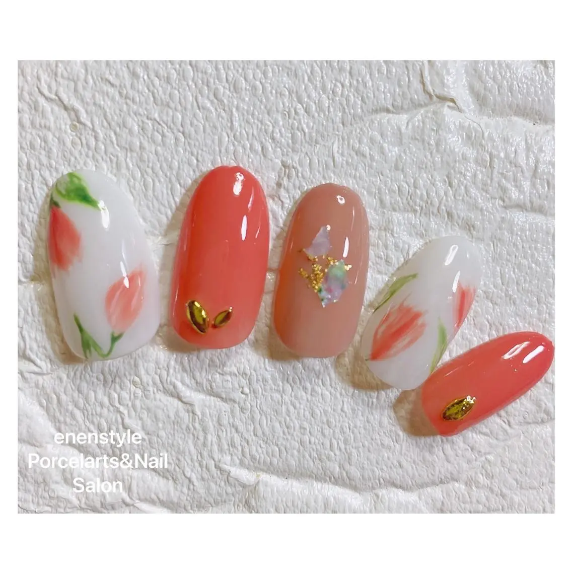 ミディアム ネイル ハンドネイル 🐾enen style 🐾のネイルデザイン