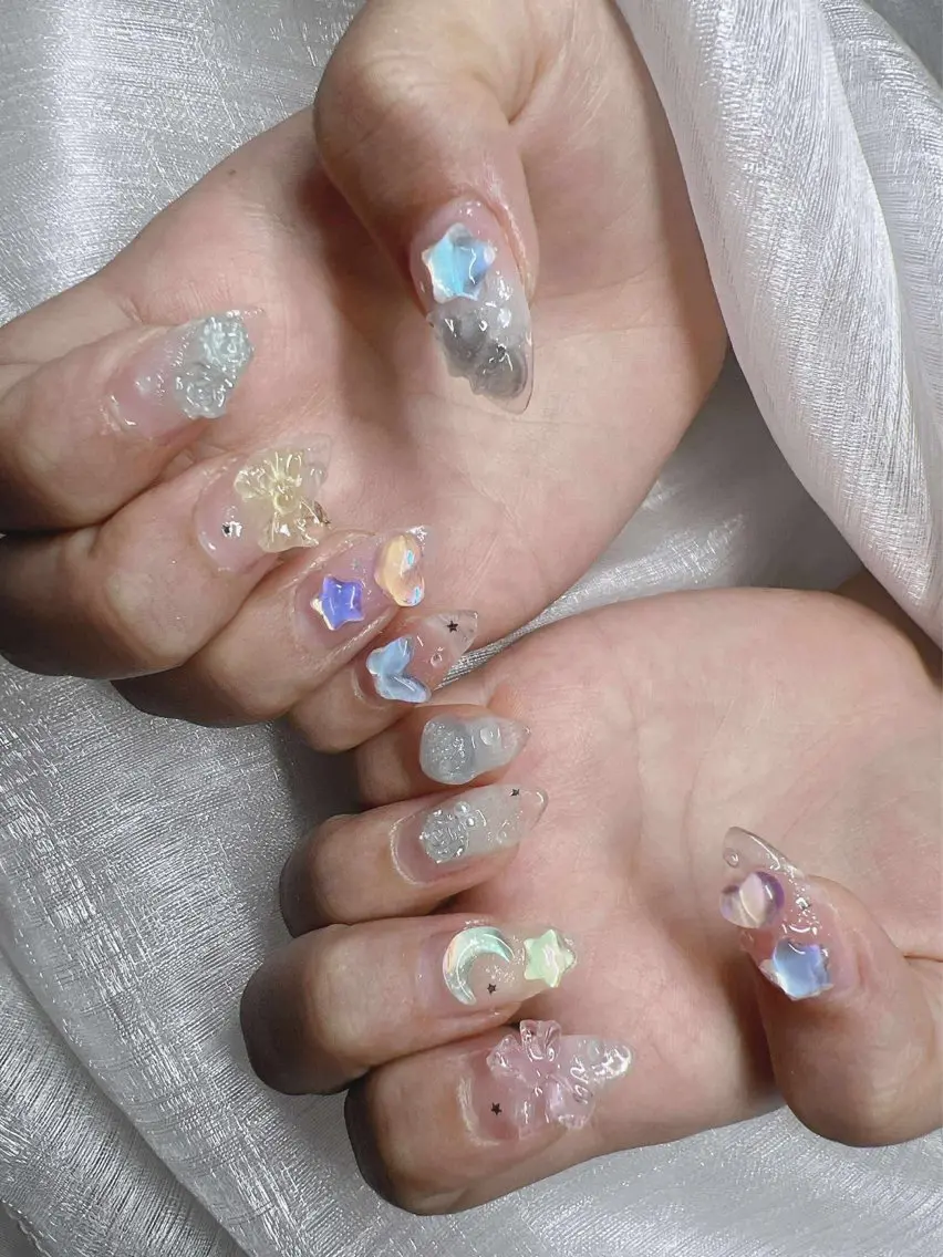 ネイル ハンドネイル Lee Nailsのネイルデザイン