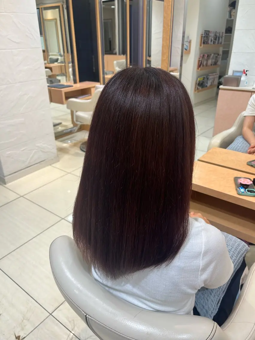 ロング 佐藤 樹菜のヘアスタイル