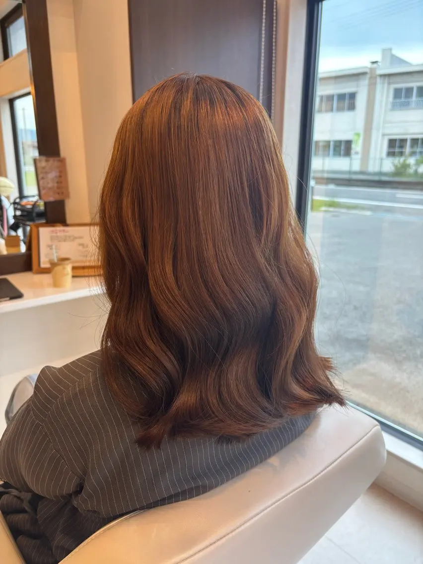 ミディアム チョコレートブラウン トリートメント ヘアカラー 山本 詩織のヘアスタイル