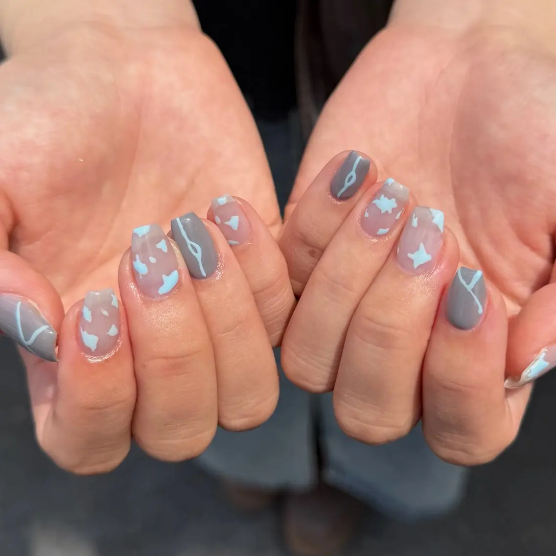ネイル ハンドネイル 吉岡 萌花のネイルデザイン