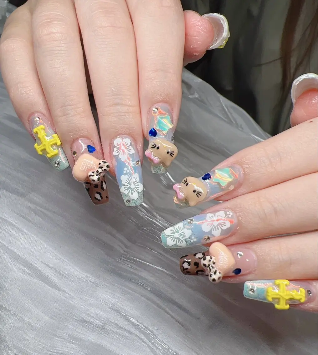 ネイル 長さ出し グラデーション 卒業式 キラキラネイル マグネットネイル ハンドネイル Lee Nailsのネイルデザイン