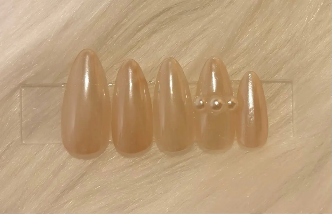 ネイル ミラーネイル ハンドネイル M🎀 nailのネイルデザイン