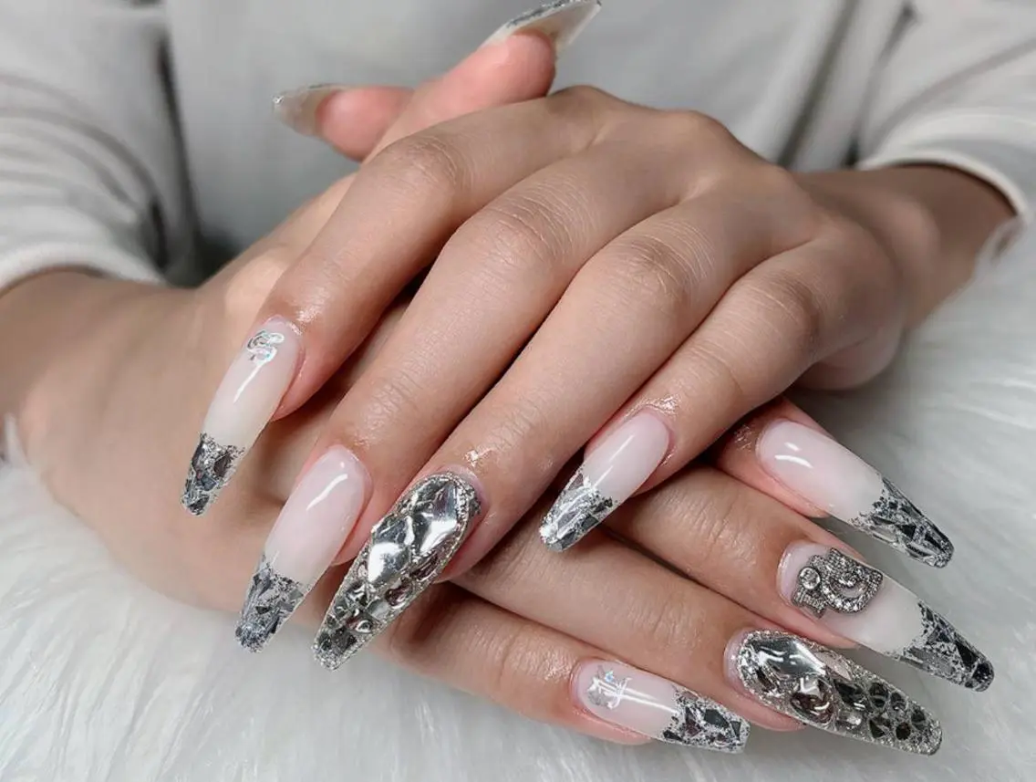 ネイル フレンチネイル ジェルネイル ハロウィン 韓国ネイル マグネットネイル ハンドネイル Hbaby nailのネイルデザイン