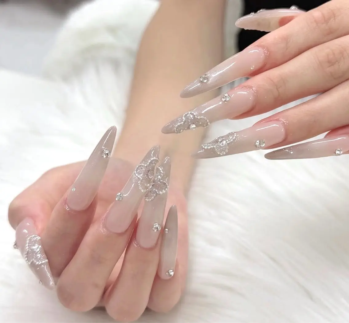 ネイル RE Nail 🎀Rin🧸のネイルデザイン