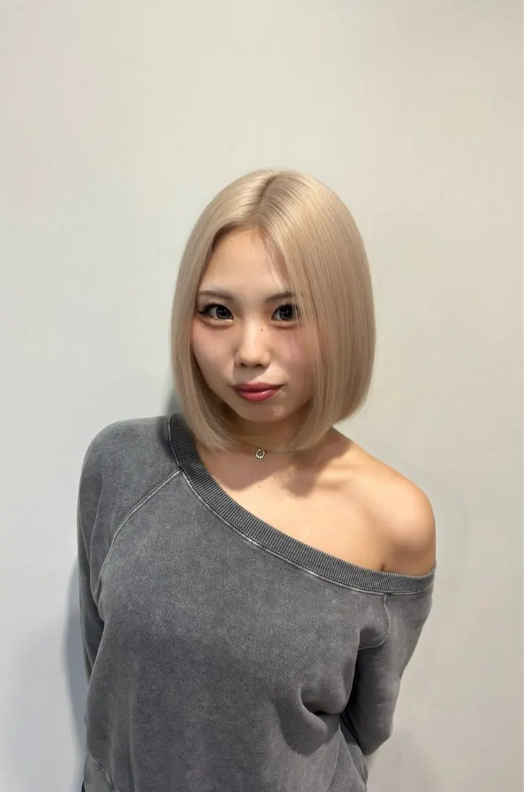 ショート カラー ヘアアレンジ ヘアカラー トリートメント 派手髪/ハイトーン RIN🩵ྀིのヘアスタイル