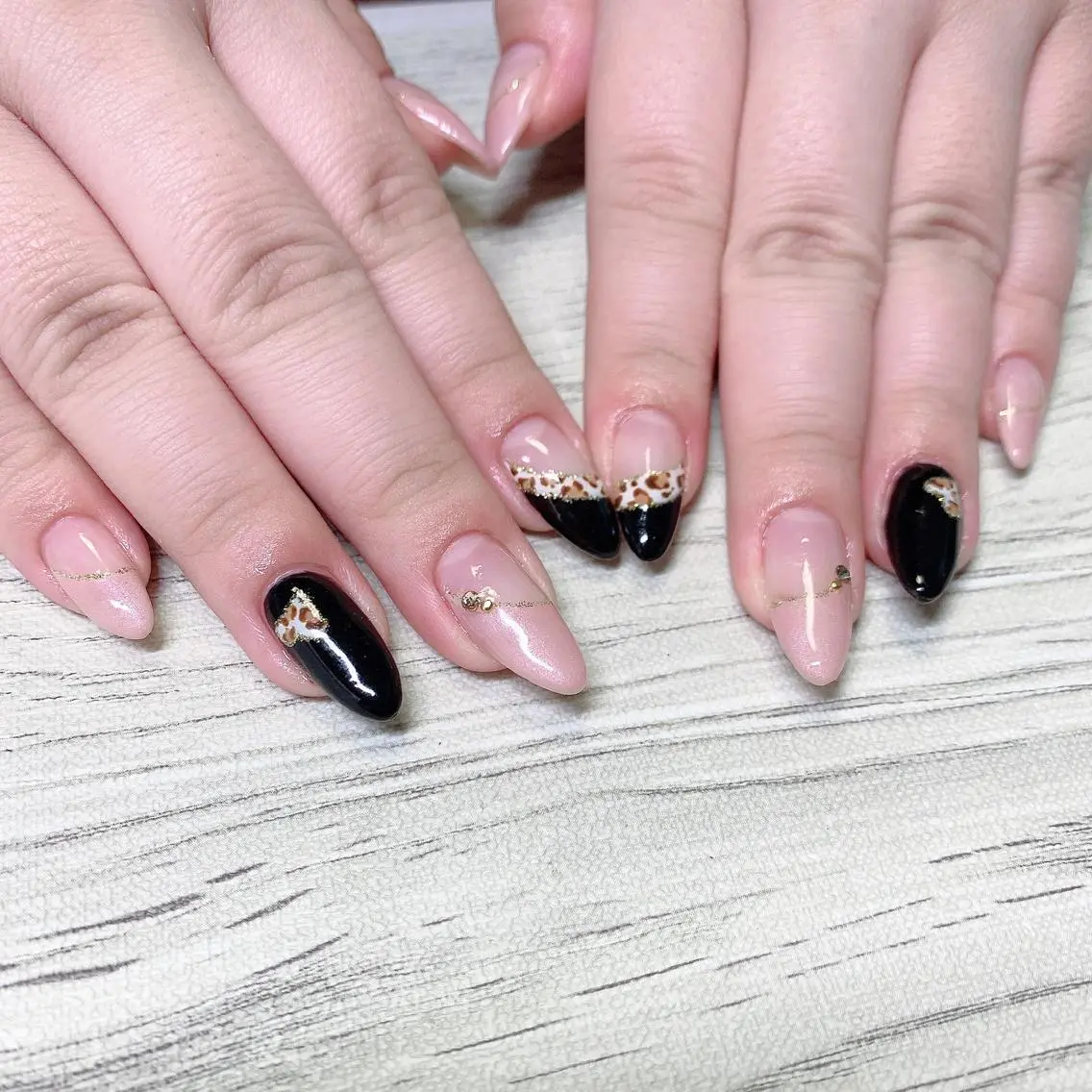 ネイル ハンドネイル フットネイル Adite nailのネイルデザイン