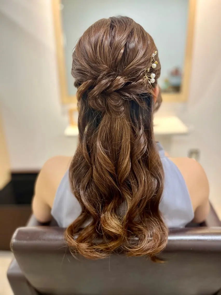 ヘアアレンジ ハーフアップ 似合わせヘアメイク 💐オダギリチアキのヘアスタイル