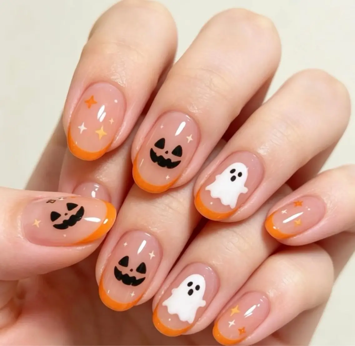 ネイル Hello Nailのネイルデザイン