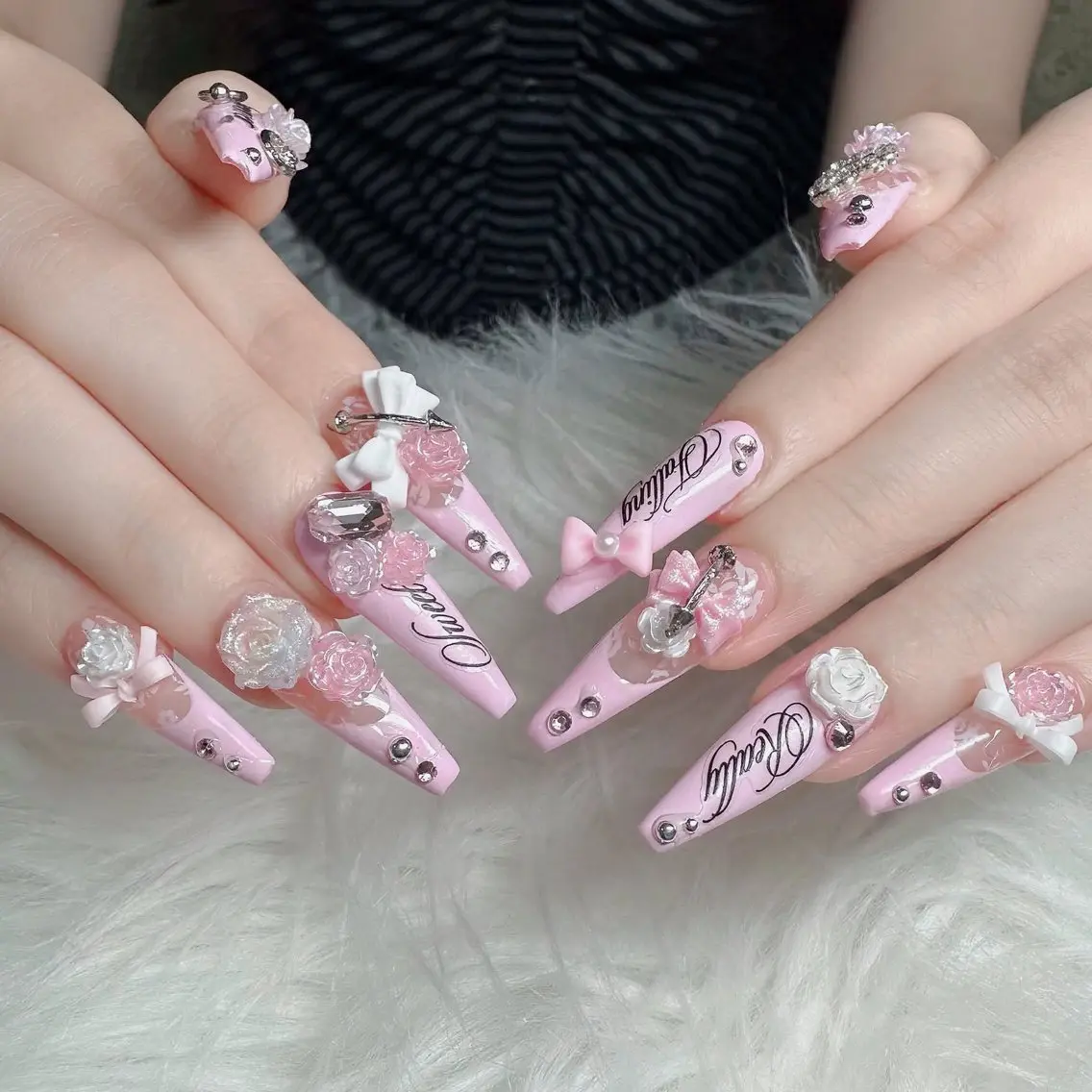 ネイル フットネイル フレンチネイル グラデーション 韓国ネイル ロングネイル ハンドネイル Hani Nail Salonのネイルデザイン