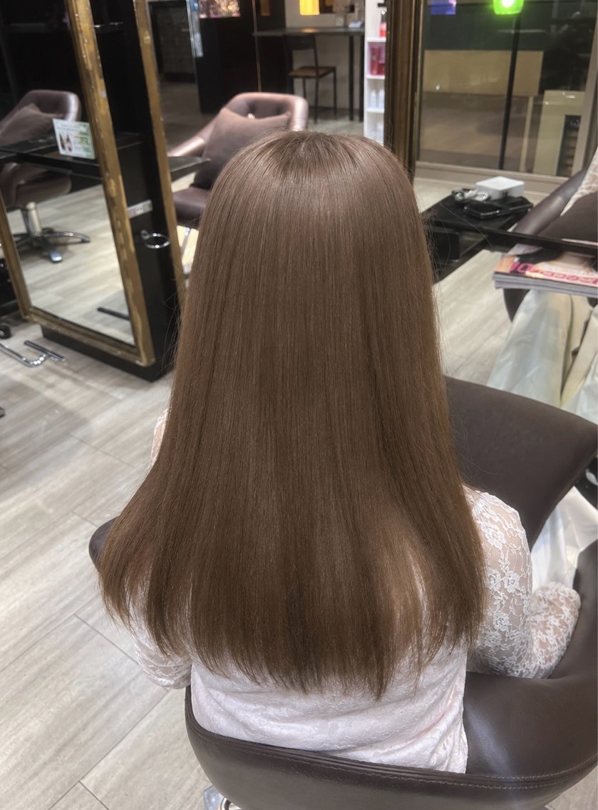 ロング ヘアカラー トリートメント Will/ ワカバのヘアスタイル
