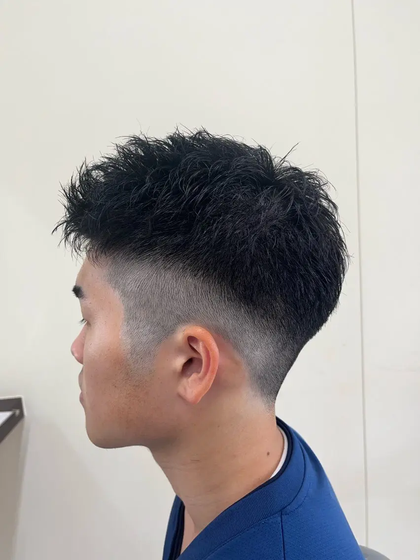 ショート メンズ フェードカット ショートヘア 🧊メンズ特化🧊 高木航希のヘアスタイル