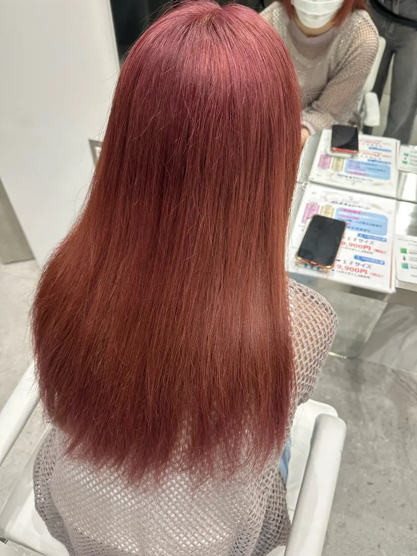 カラー ブリーチ AIKA🤍 カットモデル募集🫧のヘアスタイル