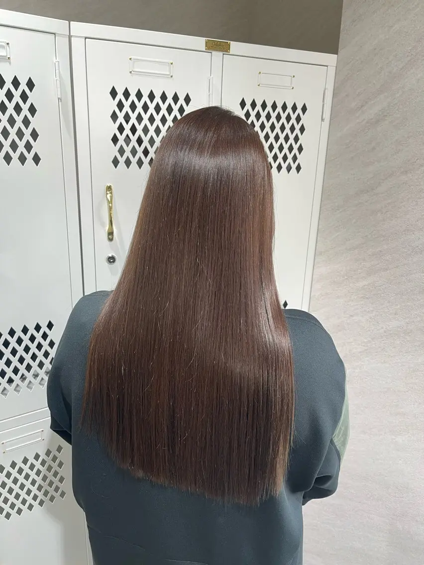 ロング カラー ベージュカラー グレージュ カット ヘアカラー トリートメント 🩵ボブ/レイヤー /髪質改善🩵のヘアスタイル