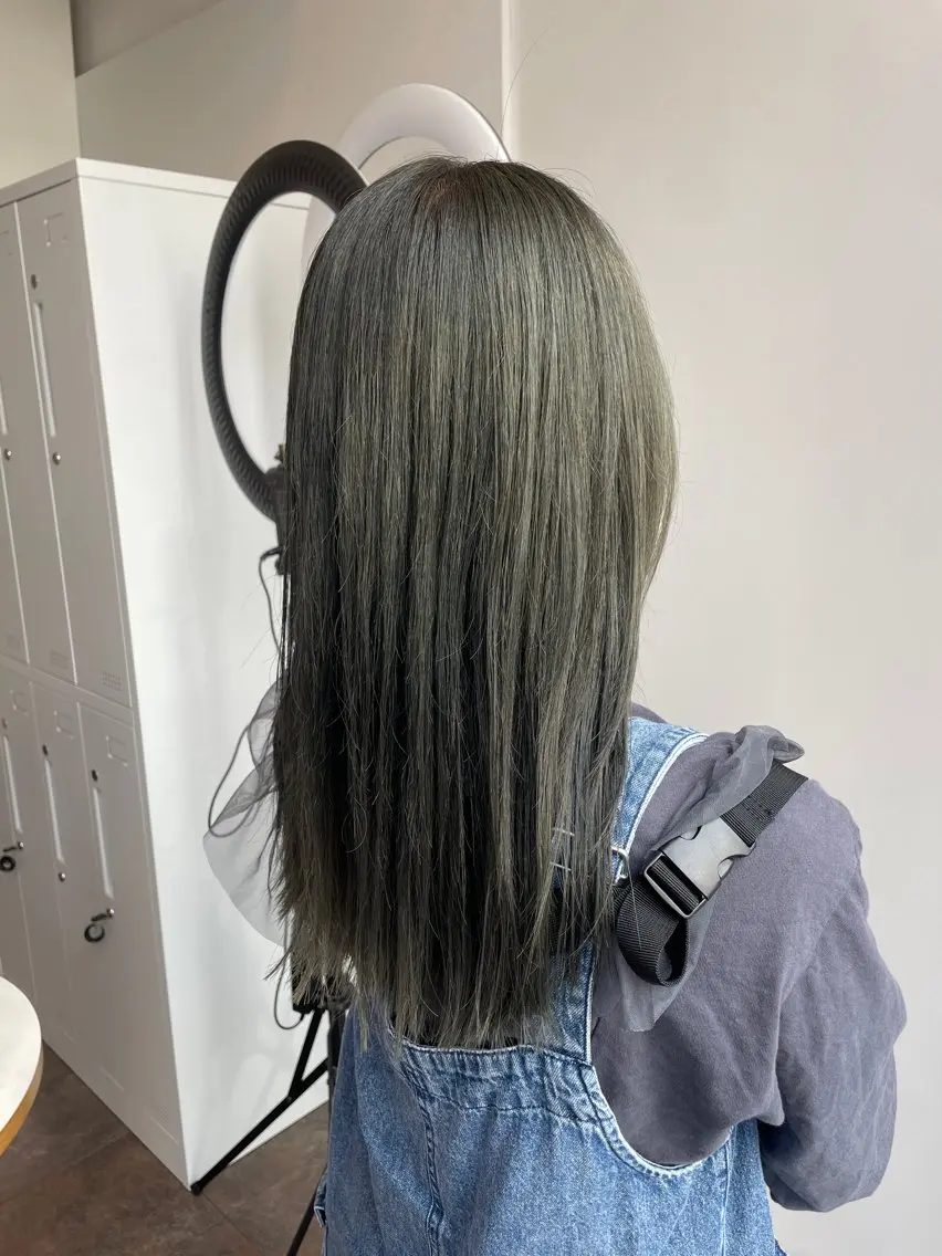 ロング カラー カット ヘアカラー トリートメント ナチュラルカラー 児玉優香のヘアスタイル