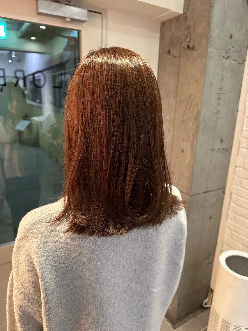セミロング ピンクブラウン ヘアカラー トリートメント ‎🤍ともえ‎🤍 /レイヤーカット🧸のヘアスタイル