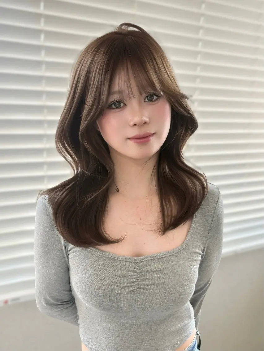 セミロング 髪質改善 韓国風ヘア レイヤーカット カット ヘアカラー SeiRa☪️ 艶髪 / 透明感のヘアスタイル
