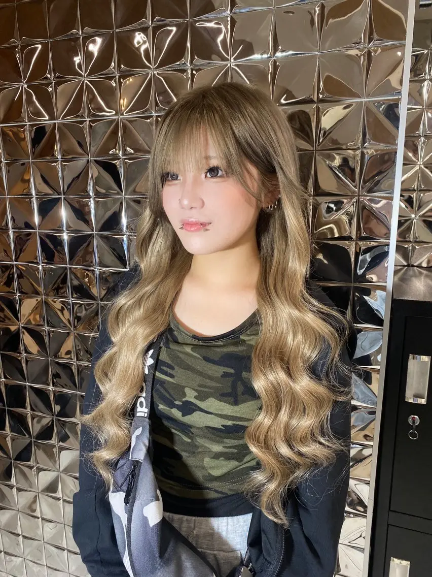 ロング エクステ ロング ラブスタシー Lilyのヘアスタイル