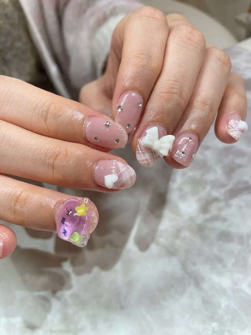 ネイル ハンドネイル Beautiful Meかえでのネイルデザイン